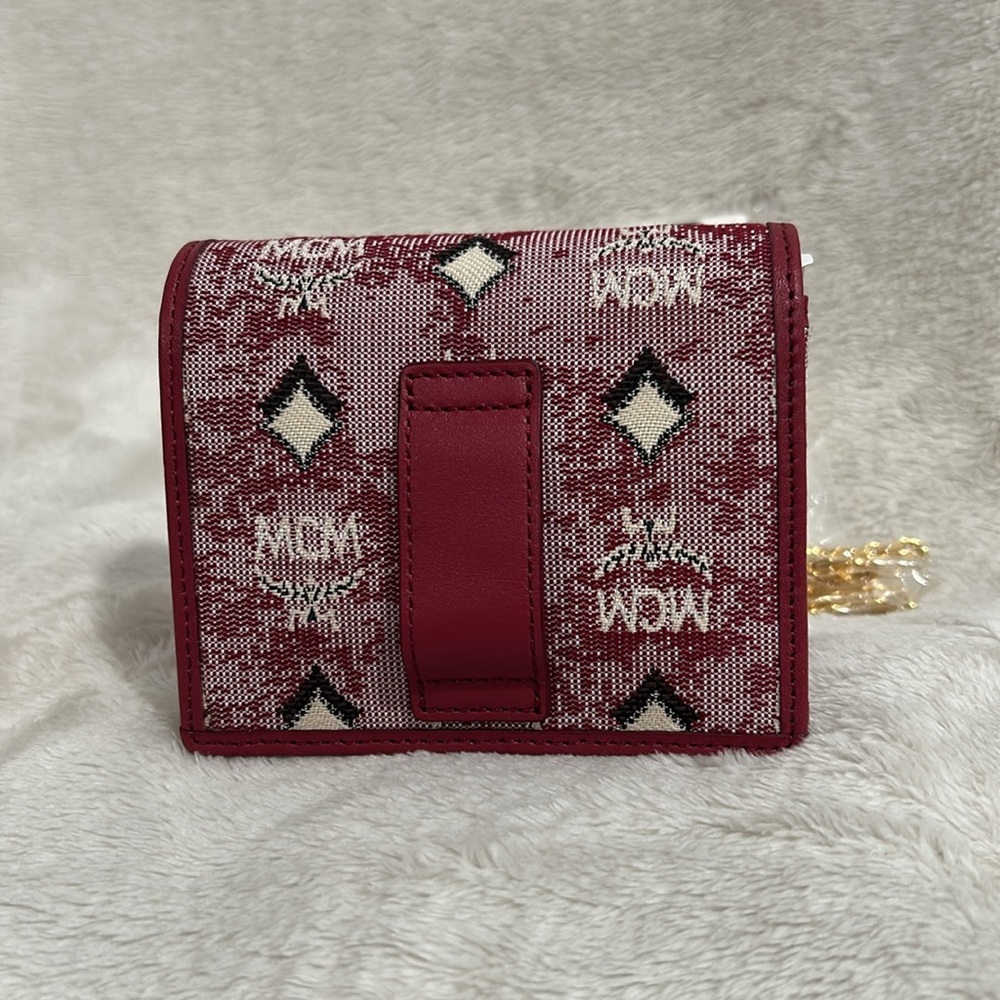 MCM Mini Chain Pouch - Picture 5 of 7